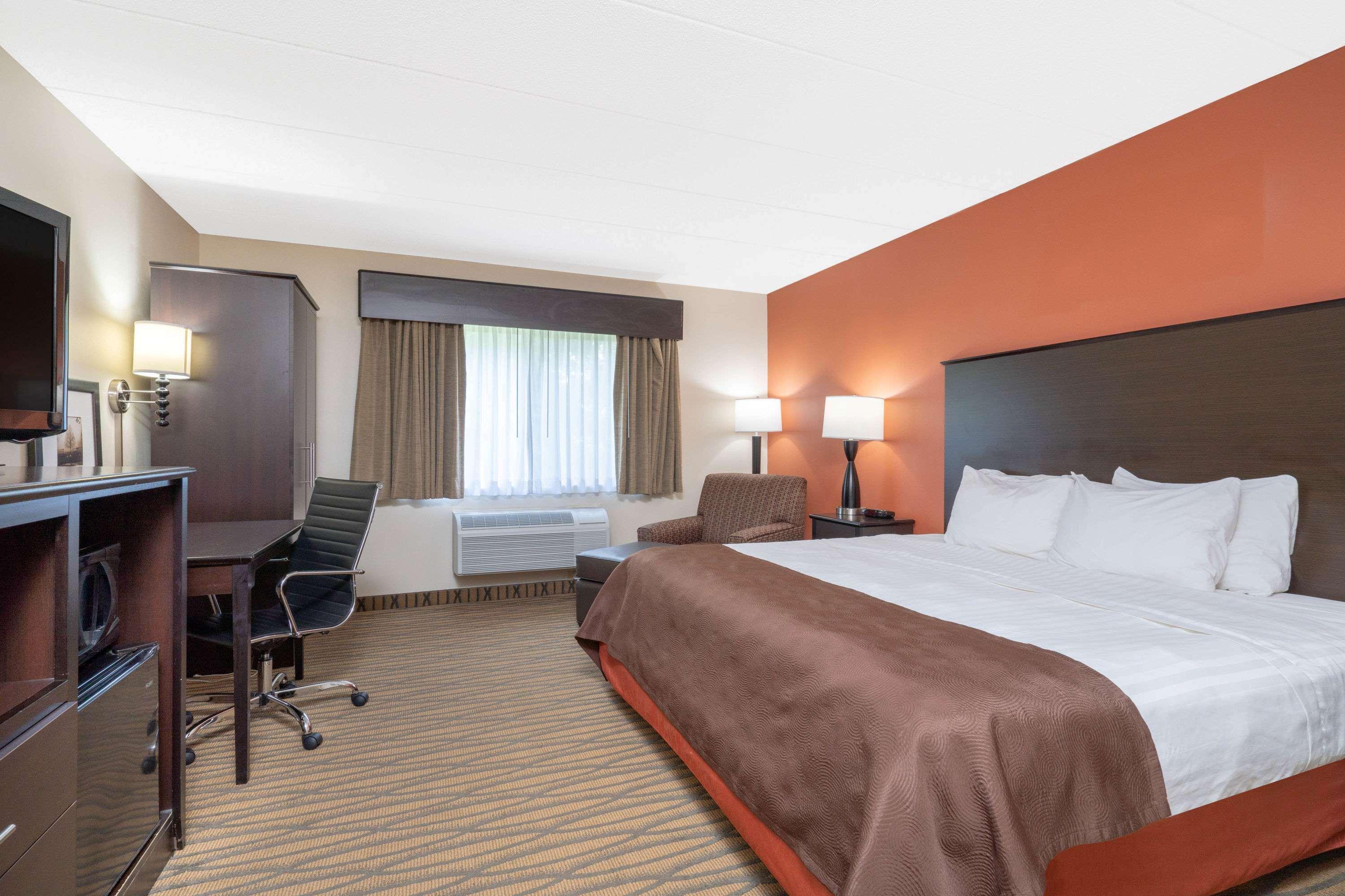 Americinn By Wyndham Rogers Zewnętrze zdjęcie